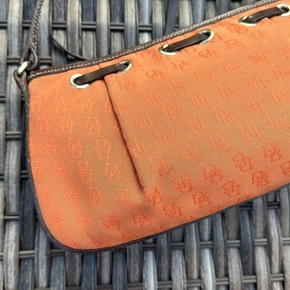 Dooney & Bourke Signature Canvas Handbag w/ Leather Trim - Burnt Orange & Brown - Picture 4 of 16